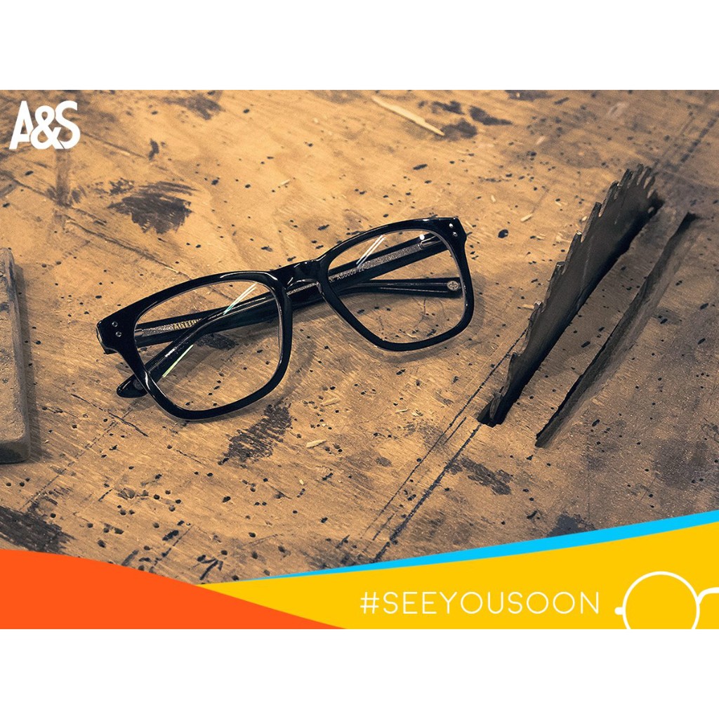 Three-quarter classic rounded tortoise optical frames with interior branding. Arthur & Sons Mexico collection — photograph 98 of 119.