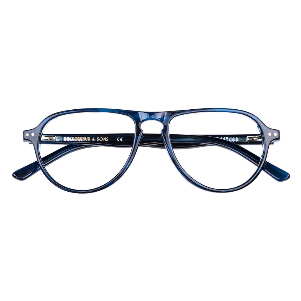 Tortoiseshell side profile highlighting thick rim edge and gold spectacles tip logo. Arthur & Sons Mexico collection — photograph 99 of 119.