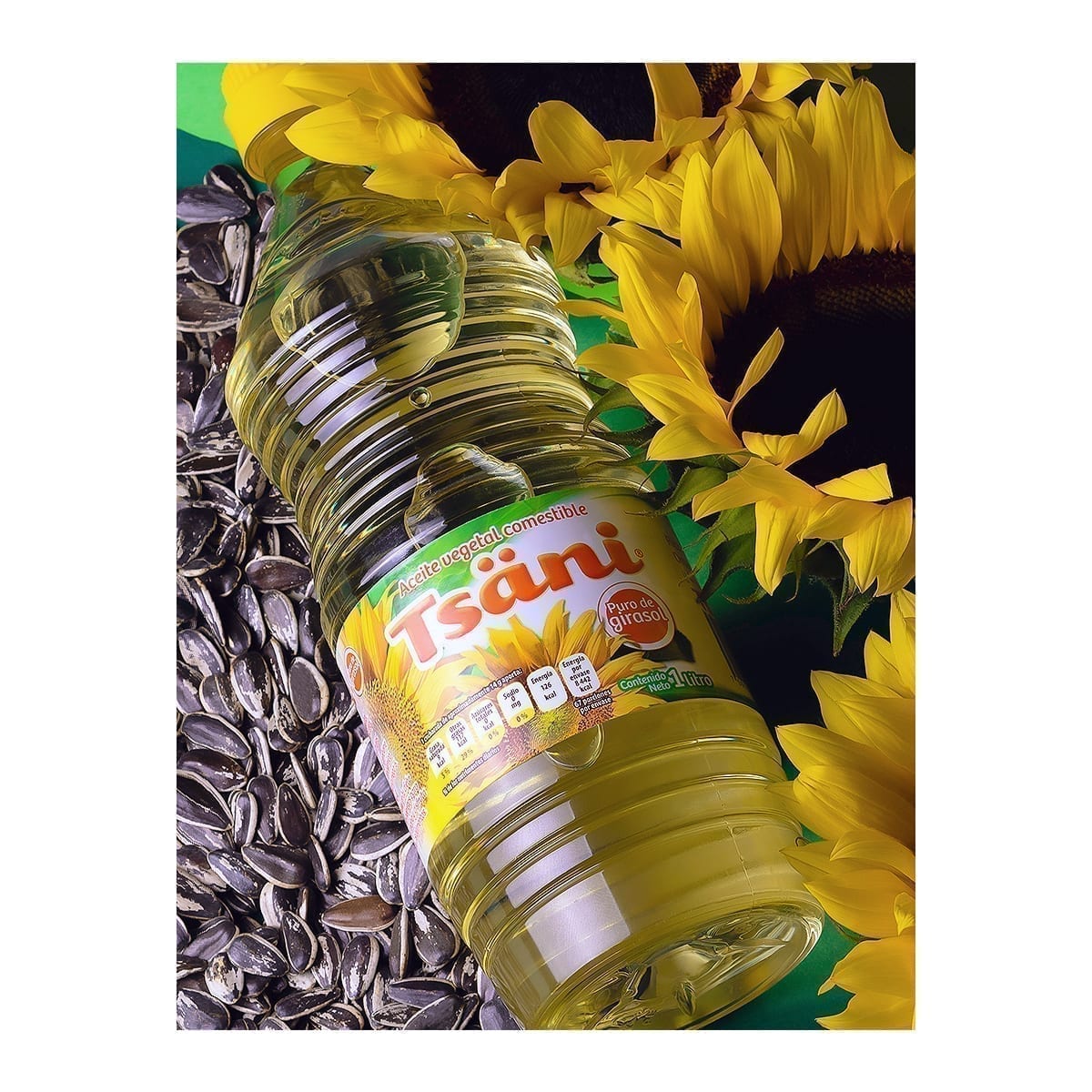 1 L Tsäni sunflower oil with sunflowers and seeds on deep forest green. “100 Years of History” editorial project, Fábrica de Jabón La Corona — piece 18 of 38.