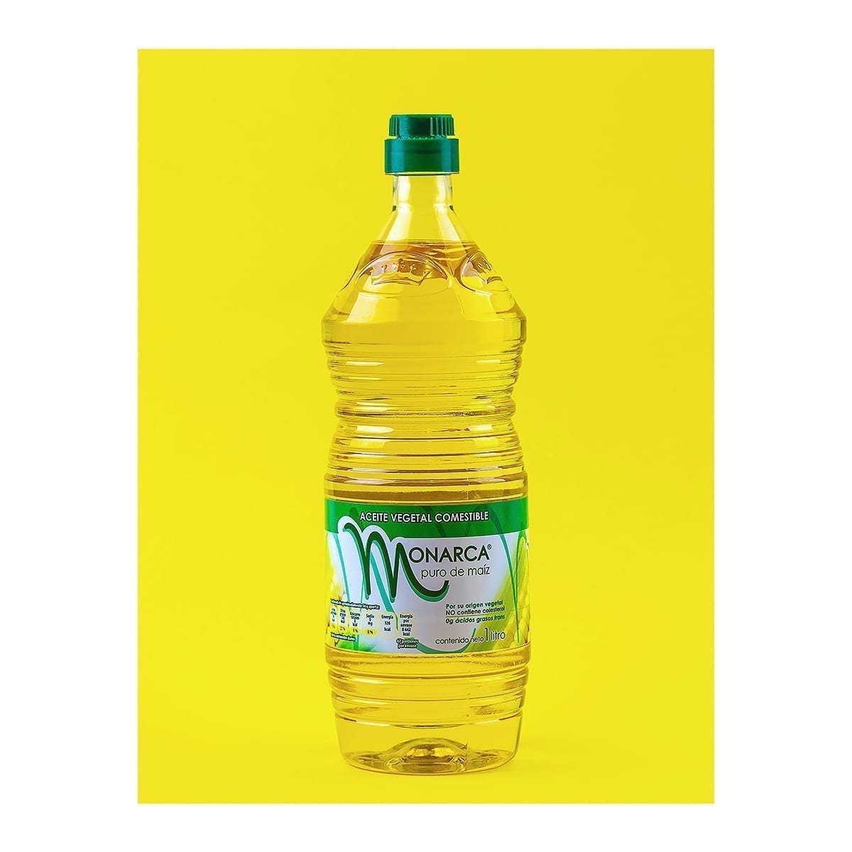 1 L Monarca® pure corn oil bottle on yellow. “100 Years of History” editorial project, Fábrica de Jabón La Corona — piece 22 of 38.
